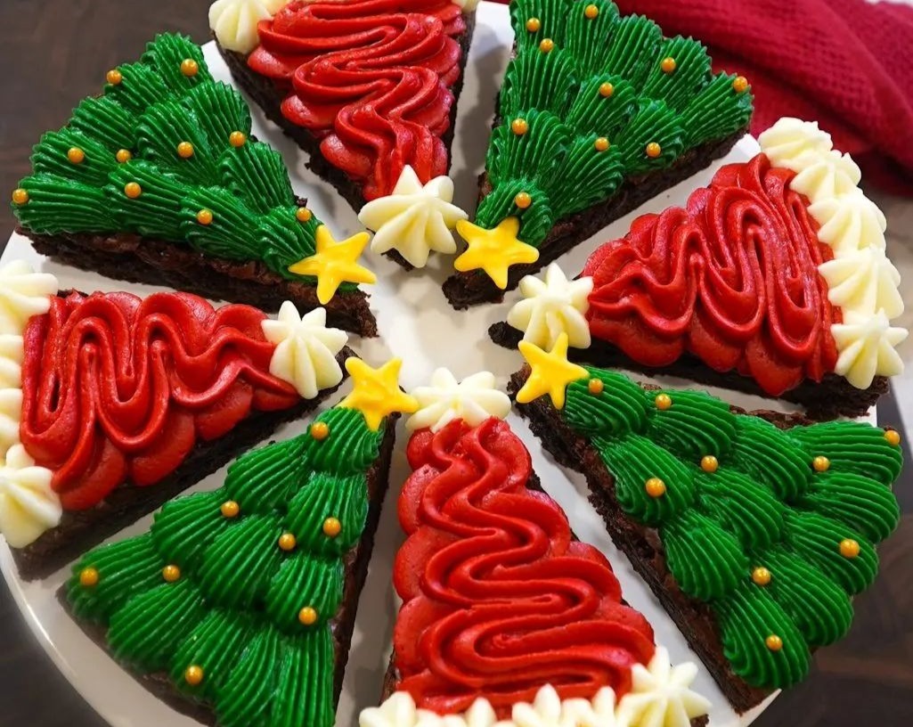 Easy Kid Christmas Present Brownies for Festive Gifts suggested serving