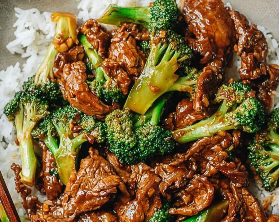 Easy Homemade Tender Beef and Broccoli with the Best Sauce top view