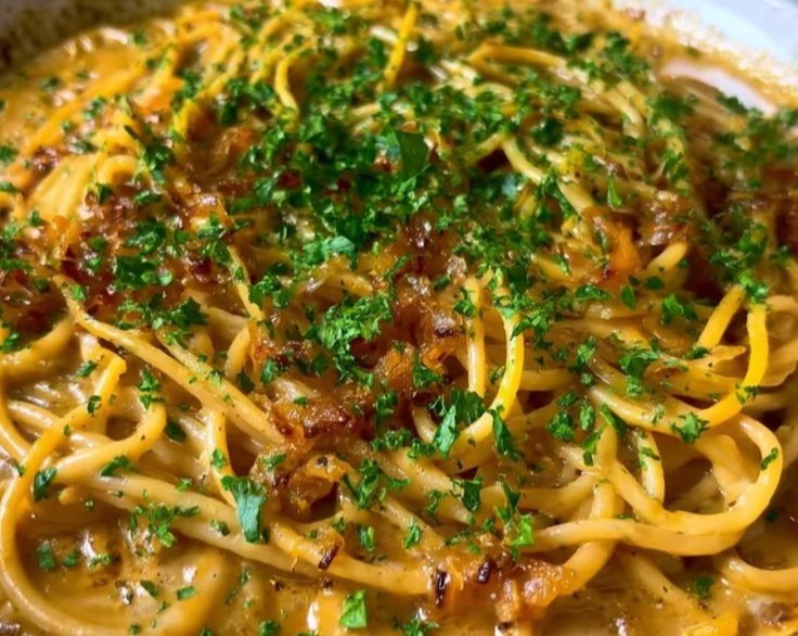 Easy Yummy Caramelized Onion Garlic Spaghetti Simple Dinner top view